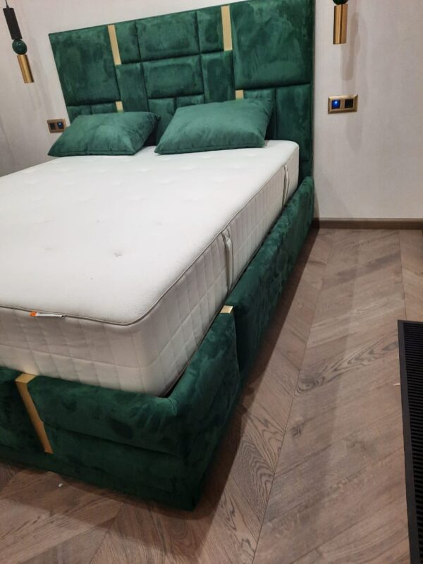 Кровать с подъемным механизмом и мягким изголовьем зеленая